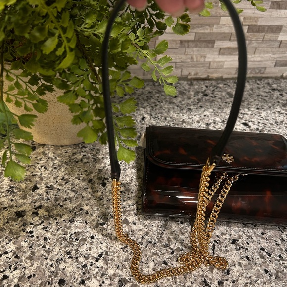 Tory Burch Tortoise Patent Chain Wallet - Picture 7 of 15
